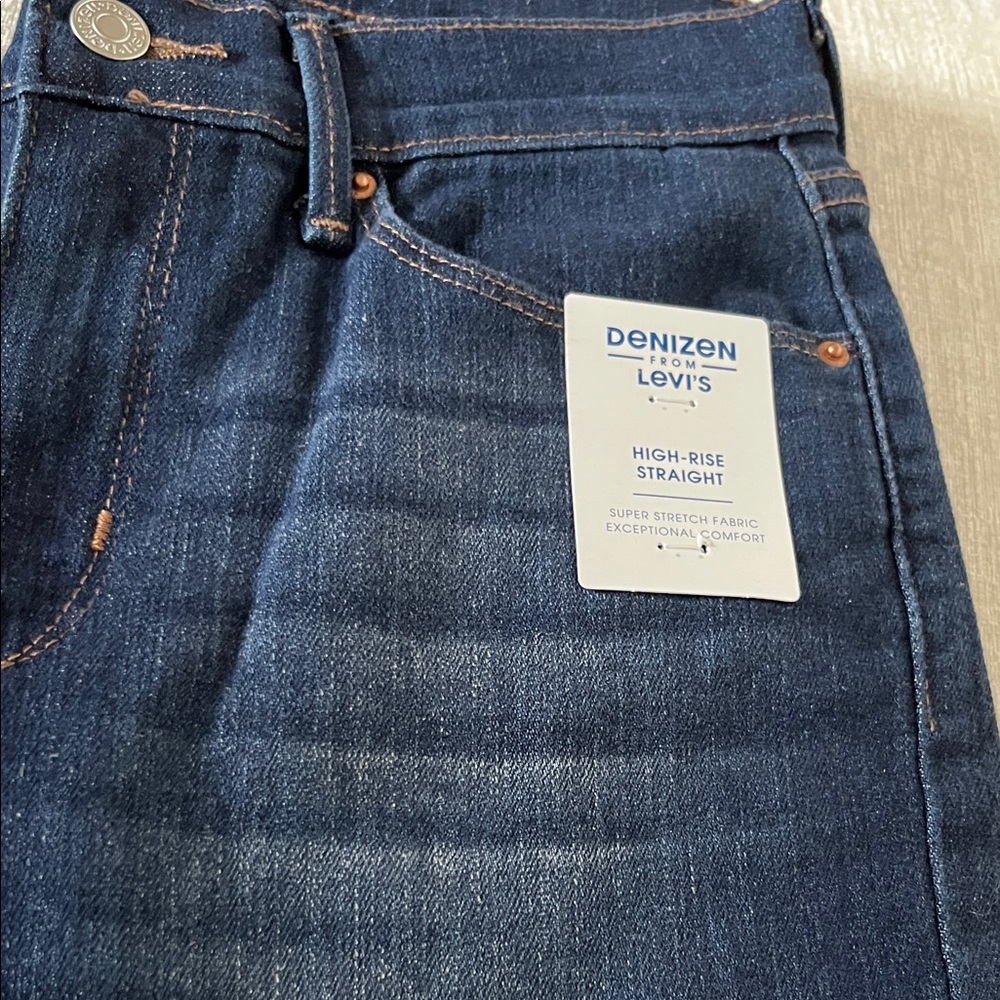 Denizen from Levi's High Rise Deep Blue Jeans - Picture 7 of 16